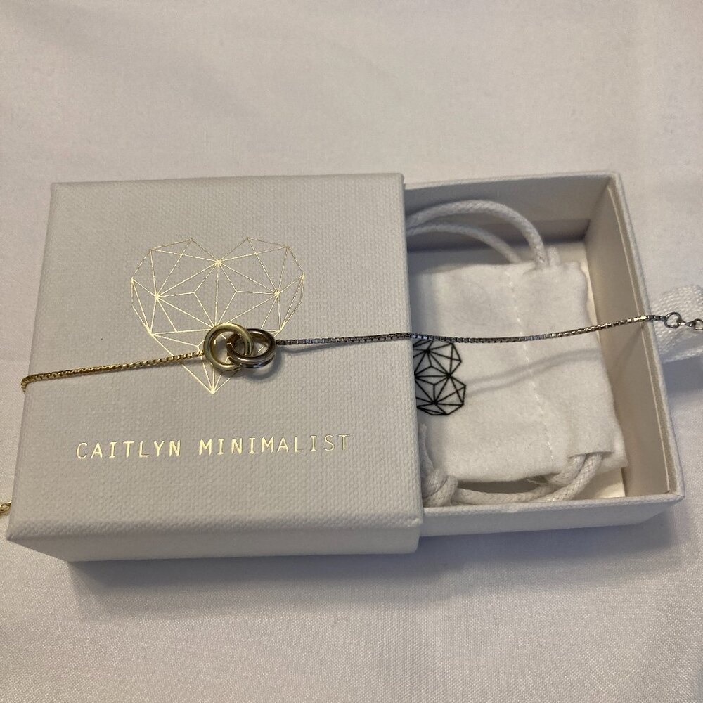 Dainty Mixed Metal Interlocking Bracelet - NEW